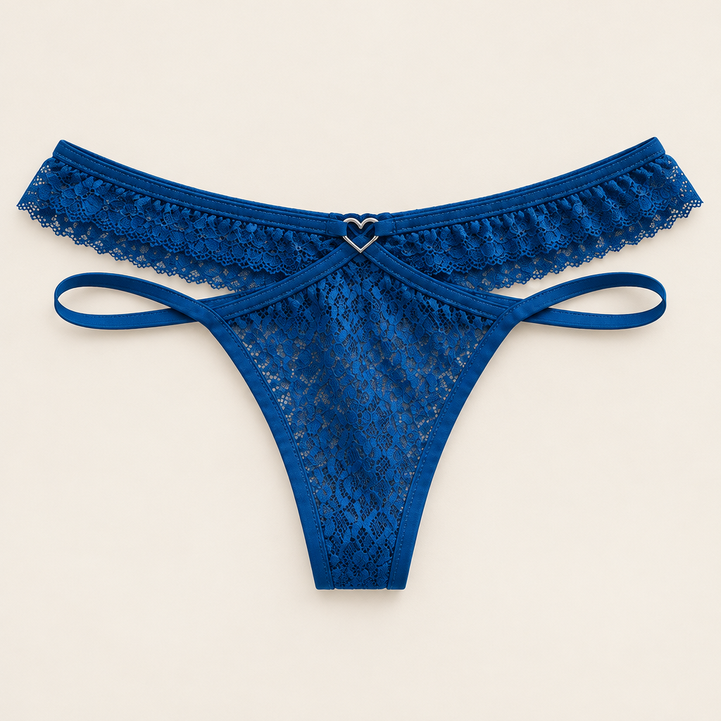 Prenda azul de encaje